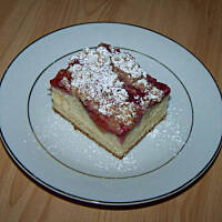 placek ze śliwkami i cynamonową kruszonką