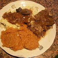 Wołowina ze śliwkami w sosie myśliwskim od Lotos1