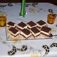 pyszny serniczek z czekoladowym budyniem