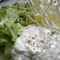 Salatka do gyrosu - tzatziki
