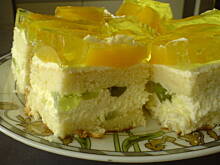 Fot. kado, Biszkopt z brzoskwiniami