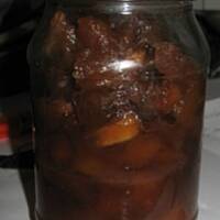 Owoce w syropie z karmelowym smaczkiem