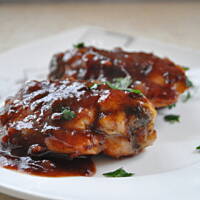 kurczak w śliwkowym sosie