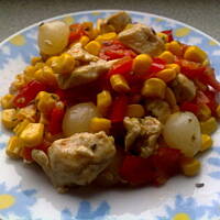 Sałatka myśliwska z kurczakiem