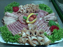 Fot. skokanka, półmisek wędlin