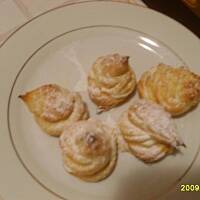 Królewskie miniptysie z bitą śmietaną