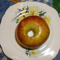 Jabłka  w  cieście  naleśnikowym