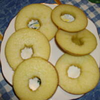 Jabłka  w  cieście  naleśnikowym