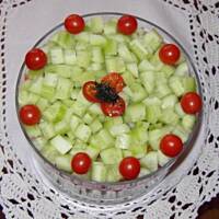 Sałatka warstwowa - wiosenna!