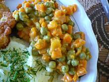 Fot. piorunkowa, Duszona marchewka z groszkiem