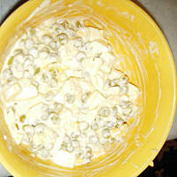 proste jajka z groszkiem