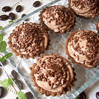 Babeczki czekoladowe z gruszkami