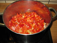 Fot. halus, Klopsiki podpiekane w delikatnym sosie pomidorowym