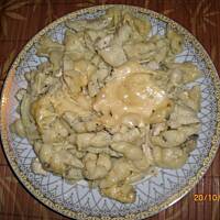 Zapiekanka makaronowa z sosem beszamelowym