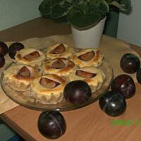 Mini serniczki ze śliwką