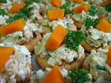 Fot. Kluko, Krakersy z pastą z makreli