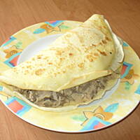 Naleśniki z farszem kapustowo-grzybowym