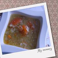 Kapuściana ze swieżymi pomidorami i natką