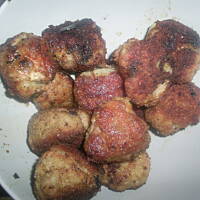 Klopsiki mięsne z jajkiem pieczarkami cebulą kasiuli - pycha