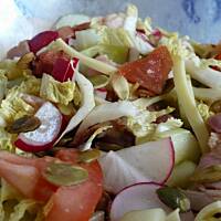 Sycąca sałatka z boczkiem