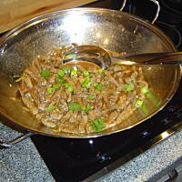 Paski wolowiny w sosie czosnkowym sanelli