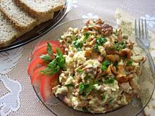 Fot. izeczka, Jajecznica z kurkami Pyzy