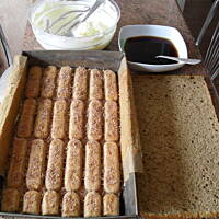 Tiramisu zamknięte w biszkopcie