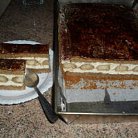 Tiramisu zamknięte w biszkopcie
