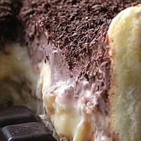 Tort wykwintny z ananasową nutą