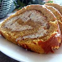 Rolada dyniowa z masą orzechową