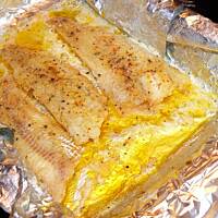 Ryba pieczona w  folii, mojego meza AM