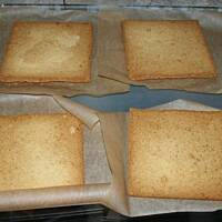 Ciasto miodowe z kaszą manną