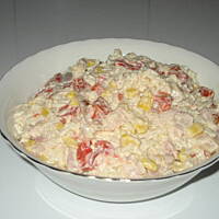 Sałateczka z wędzonym kurczaczkiem  Marty