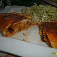 PIADINA - Pieróg drożdżowy z nadzieniem mięsnym