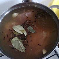 Szynka gotowana w soku jabłkowym Gumci