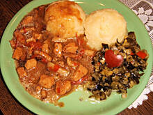 Fot. mariola2000, Gulasz z kurczaka z boczkiem wg M&Ł