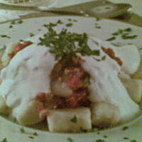 Gnocchi z jogurtem i miesem mielonym