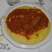 Kasza manna z sosem Ragu