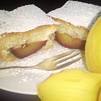 Puszysty biszkopt ze sliwkami