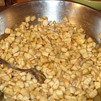 Szarlotka kremowo- cynamonowa