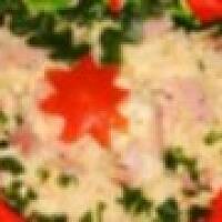 sałatka z kuskusu, sera camembert i szynki :