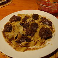 Pappardelle z mięskiem wołowym - wyśmienity szybki gulasz Emeski