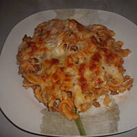 Zapiekanka z makaronu miesa mielonego i pieczarek