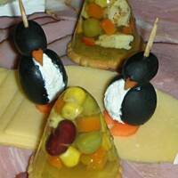 Drobiowe piramidki koktajlowe na podstawce