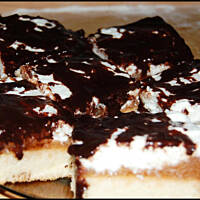 Biszkopt z  jabłkami