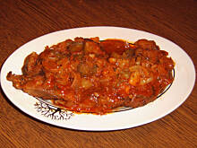 Fot. mariola2000, Karkowka pieczona z ogorkami w sosie pomidorowym wg M&Ł