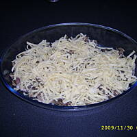 Schab zapiekany z serem i pieczarkami