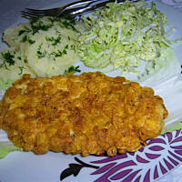 Pierś z kurczaka w panierce kukurydziano-migdałowej