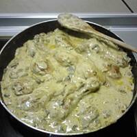 nóżki w pieczarkach