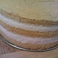 Lekki krem o smaku owocowym